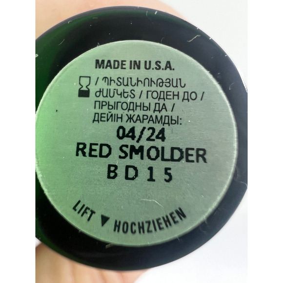 Mary Kay Lipstick Gel Semi Shine Red Smolder Lip Make Up Full Size 094623 New - Picture 8 of 8